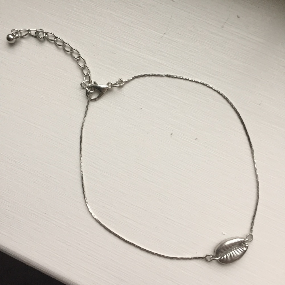 ⚜️[𝟯/$𝟭𝟴]⚜️4 Layered Silver Ankle Bracelet NEW - Picture 2 of 8